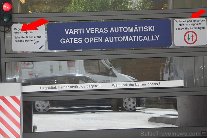 Pirmkārt, latviešu valodā esošie norādījumi SIA «EuroPark Latvia» nav gramatiski korekti