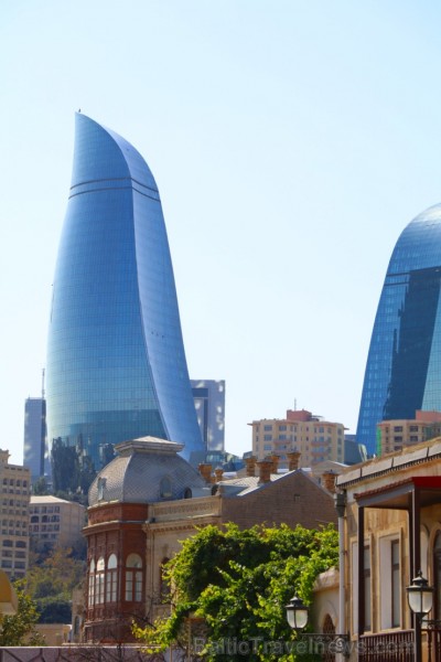 Travelnews.lv iepazīst Azerbaidžānas galvaspilsētu Baku izcila gida pavadījumā. Sadarbībā ar Latvijas vēstniecību Azerbaidžānā un tūrisma firmu «RANTU Travelnews.lv iepazīst Azerbaidžānas galvaspilsētu Baku izcila gida pavadījumā. Sadarbībā ar Latvijas vēstniecību Azerbaidžānā un tūrisma firmu «RANTU