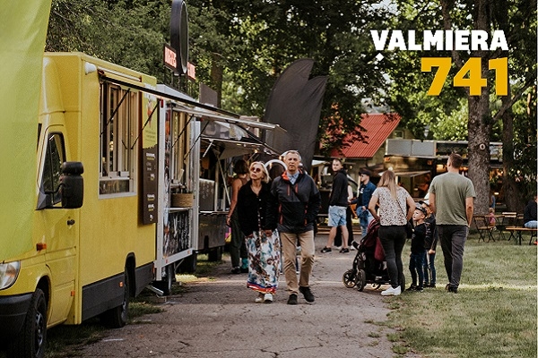 Aicina pieteikties sabiedriskās ēdināšanas pakalpojuma sniegšanai Valmieras pilsētas svētkos