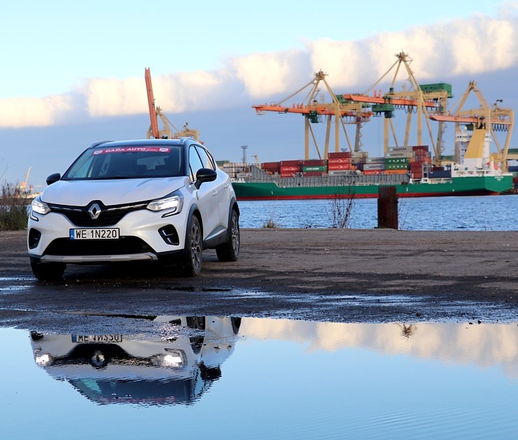 Travelnews.lv ar jauno «Renault Captur intens e-tech 160 plug-in hybrid» apceļo Latviju 294963