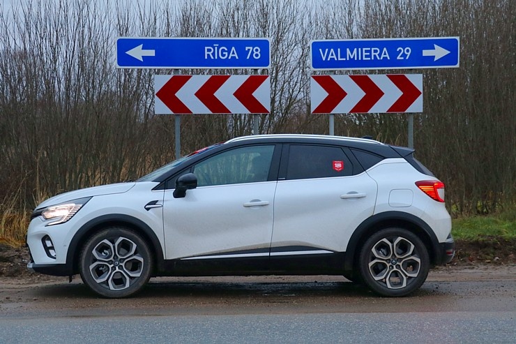 Travelnews.lv ar jauno «Renault Captur intens e-tech 160 plug-in hybrid» apceļo Latviju 294972