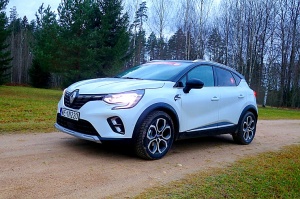 Travelnews.lv ar jauno «Renault Captur intens e-tech 160 plug-in hybrid» apceļo Latviju 40