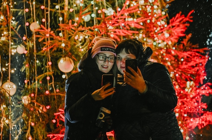 Krāšņā Sigulda pošas Ziemassvētkiem. Foto: Ginta Zīverte 295097