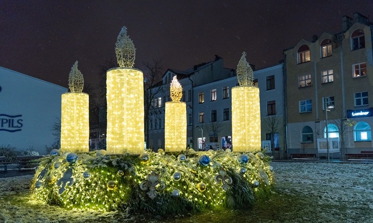 Košā Daugavpils ietērpjas svētku rotā. Foto: Daugavpils.lv 295402