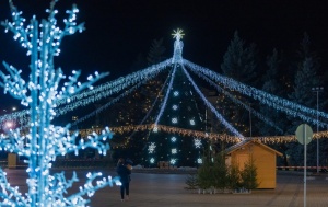 Košā Daugavpils ietērpjas svētku rotā. Foto: Daugavpils.lv 3