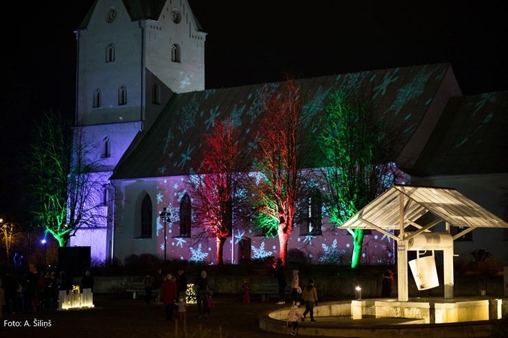 Dobeles egles iedegšanas svētki #iededzuegli. Foto: A. Šiliņš, KrauzeVision 295413