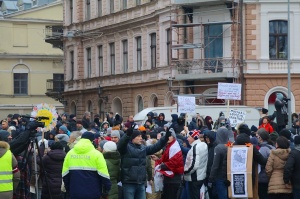 Rīgā norisinājās vairāki protesti pret ierobežojumiem 24