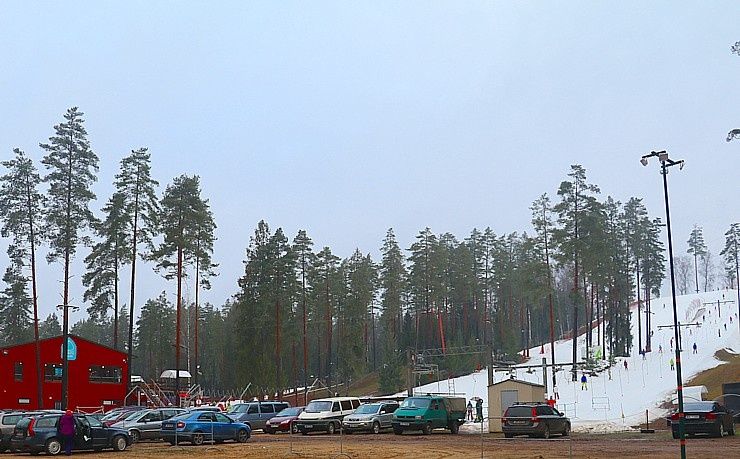 Travelnews.lv dodas 17 km garā Baldones dabas takas maršrutā 295864
