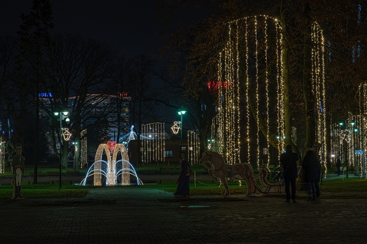 Latgales pilsēta Daugavpils gaida Jauno gadu. Foto: Andrejs Jemeļjanovs 296182