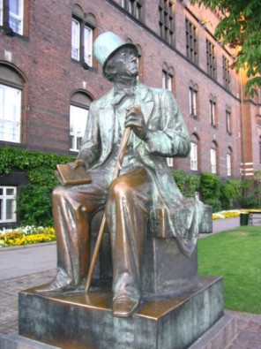 Kopenhāgena ir slavenā rakstnieka H. Kr. Andersena dzimtene