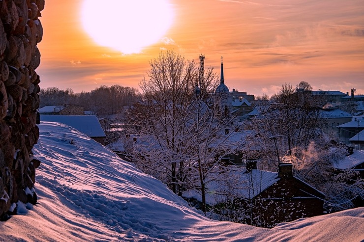 Kad Latgales pilsētu Ludzu pārklāj sniegs 296613
