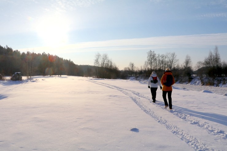 Travelnews.lv dodas 16 km pārgājienā Gaujienas un Zvārtavas apkārtnē 296790