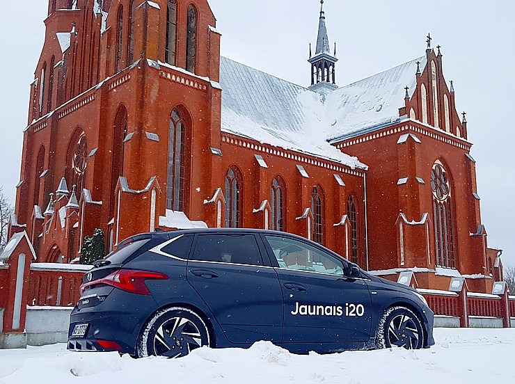 Travelnews.lv apceļo Kurzemi un Latgali ar jauno «Hyundai i20 1.0 T-GDI 48V» 297312