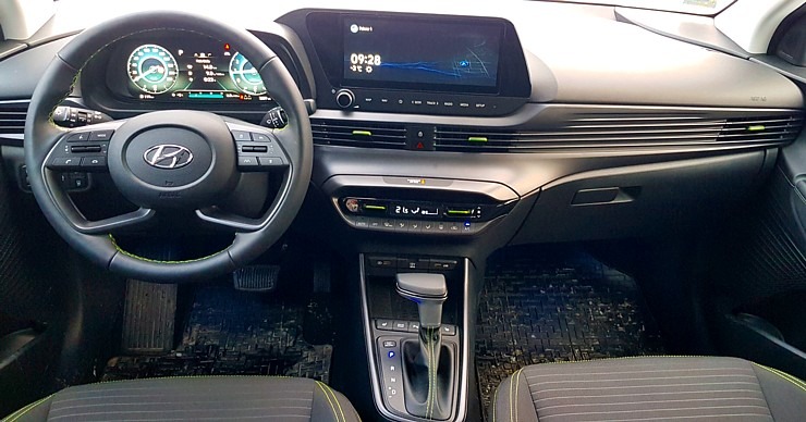 Travelnews.lv apceļo Kurzemi un Latgali ar jauno «Hyundai i20 1.0 T-GDI 48V» 297319