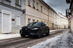 Latvijā ieradies jaunais Jaguar F-Pace modelis. Foto: Vytautas Pilkauskas 4