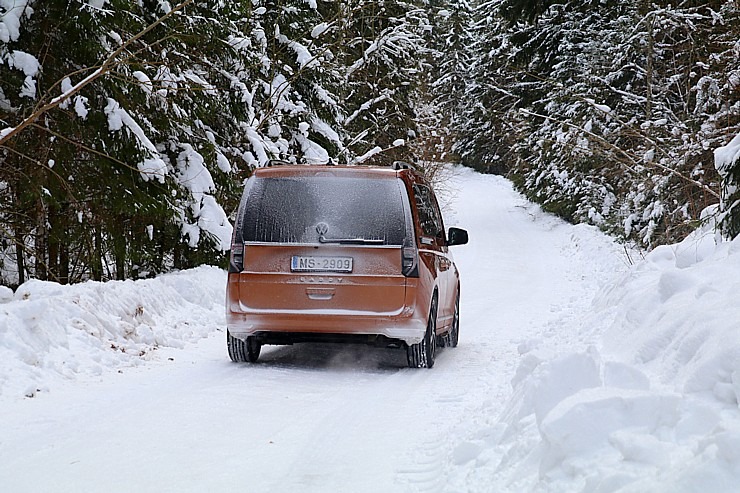 Travelnews.lv apceļo Latviju ar jauno «Volkswagen Caddy 5» 297780
