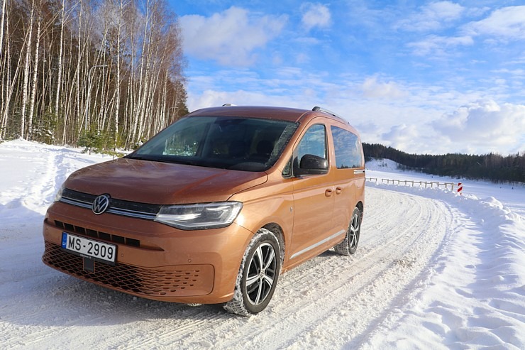 Travelnews.lv apceļo Latviju ar jauno «Volkswagen Caddy 5» 297784