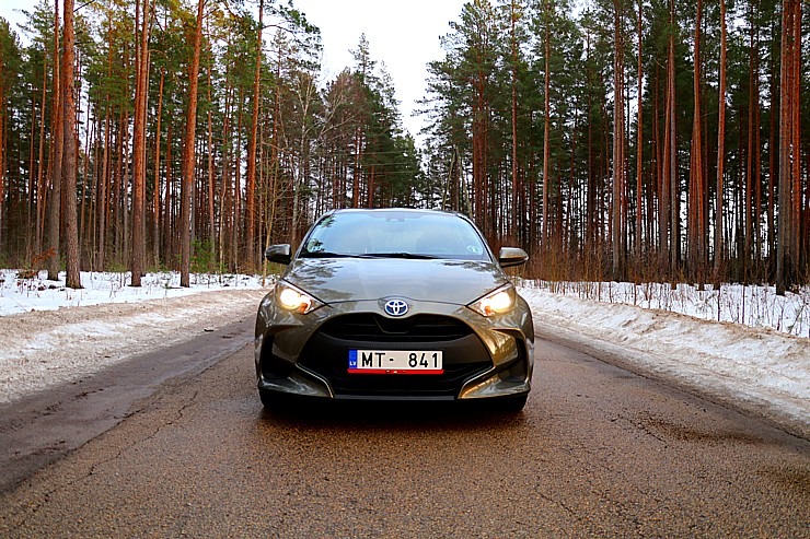 Travelnews.lv sadarbībā ar auto nomu «Sixt Latvija» apceļo Pierīgu ar jauno «Toyota Yaris Hybrid» 297994
