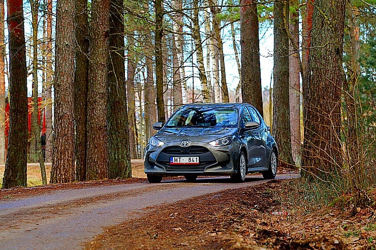 Travelnews.lv sadarbībā ar auto nomu «Sixt Latvija» apceļo Latviju ar jauno «Toyota Yaris Hybrid» 298104