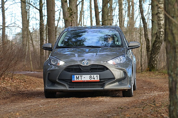 Travelnews.lv sadarbībā ar auto nomu «Sixt Latvija» apceļo Latviju ar jauno «Toyota Yaris Hybrid» 298134