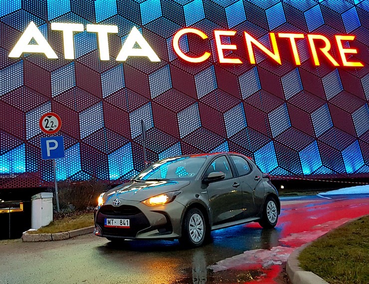 Travelnews.lv sadarbībā ar auto nomu «Sixt Latvija» apceļo Latviju ar jauno «Toyota Yaris Hybrid» 298106