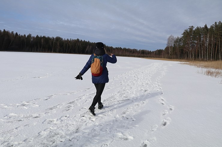 Travelnews.lv dodas 31 km pārgājienā uz Draudzības kurgānu, kur satiekas Krievija, Latvija un Baltkrievijaa 298615
