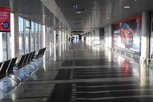 Pēc 375 dienu prombūtnes lidsabiedrības «Turkish Airlines» lidmašīna ir atkal Rīgas lidostā 9
