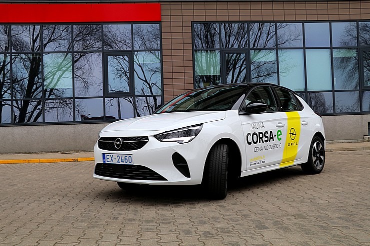 Travelnews.lv ar jauno elektrisko vāģi «Opel Corsa-e» apceļo Vidzemi 299782