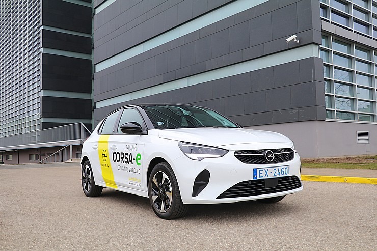 Travelnews.lv ar jauno elektrisko vāģi «Opel Corsa-e» apceļo Vidzemi 299796