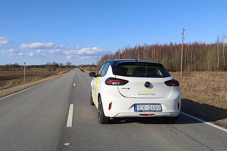 Travelnews.lv ar jauno elektrisko vāģi «Opel Corsa-e» apceļo Vidzemi 299815