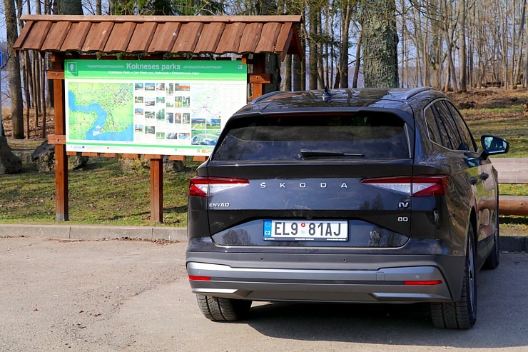 Travelnews.lv ar «Škoda Latvija» atbalstu apmeklē Kokneses pilsdrupas 300004