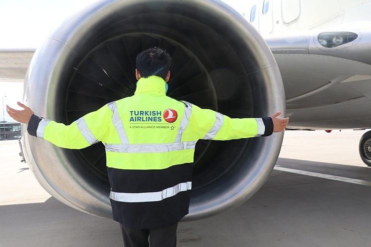 Pēc 539 dienām tūroperators «Tez Tour Latvija» atsāk čarterlidojumus uz Antalju ar «Turkish Airlines» 300295