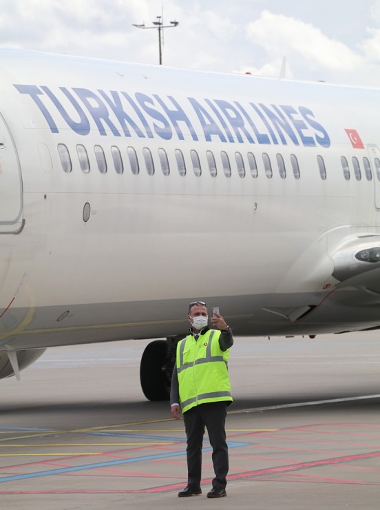 Pēc 539 dienām tūroperators «Tez Tour Latvija» atsāk čarterlidojumus uz Antalju ar «Turkish Airlines» 300297