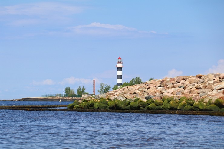 Travelnews.lv iepazīst Daugavgrīvas lagūnas un pludmali 301439