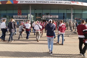 Travelnews.lv kopā ar hokeja faniem dodas uz Latvija-Vācija izšķirošo spēli 1