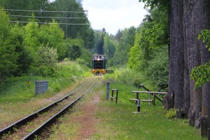 Travelnews.lv Stāmerienas dzelzceļa stacijā sagaida bānīti Gulbene-Alūksne 4