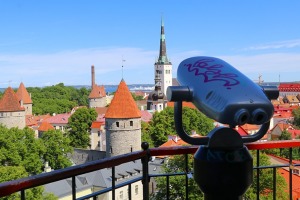 Travelnews.lv fotopiezīmes: Tallinas vecpilsēta slavējas ar viduslaiku torņiem 5