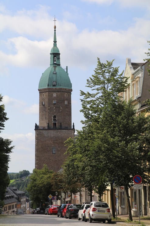 Travelnews.lv apmeklē vienīgo Eiropas ģimeni, kura pastāvīgi dzīvo Annabergas-Buholcas  baznīcas tornī 42 metru augstumā 304579