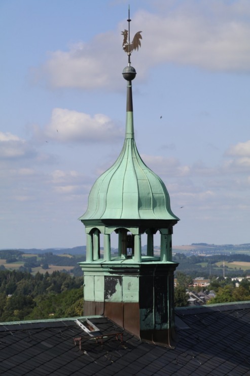Travelnews.lv apmeklē vienīgo Eiropas ģimeni, kura pastāvīgi dzīvo Annabergas-Buholcas  baznīcas tornī 42 metru augstumā 304610