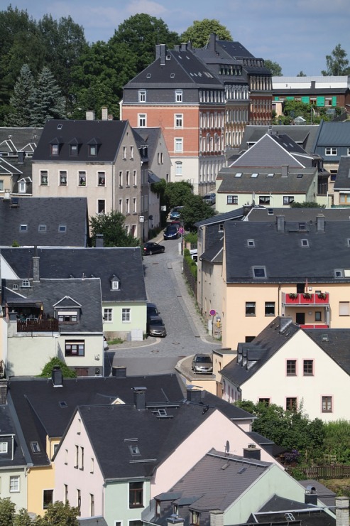 Travelnews.lv apmeklē vienīgo Eiropas ģimeni, kura pastāvīgi dzīvo Annabergas-Buholcas  baznīcas tornī 42 metru augstumā 304611