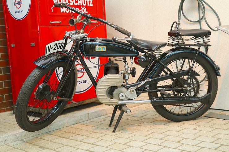 Travelnews.lv apmeklē vietu, kur dzima auto zīmols «AUDI» - «August Horch Museum Zwickau» Cvikavā 304928