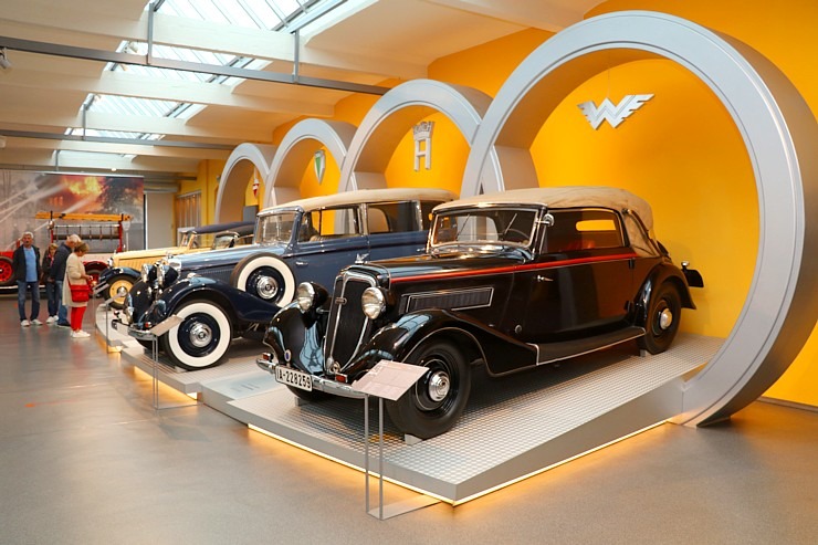 Travelnews.lv apmeklē vietu, kur dzima auto zīmols «AUDI» - «August Horch Museum Zwickau» Cvikavā 304936