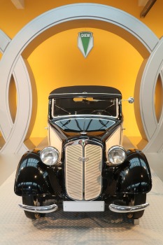 Travelnews.lv apmeklē vietu, kur dzima auto zīmols «AUDI» - «August Horch Museum Zwickau» Cvikavā 24