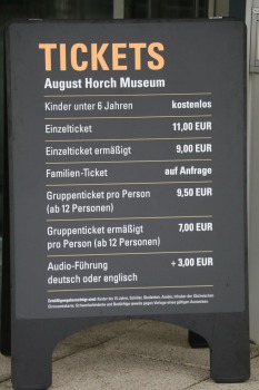 Travelnews.lv apmeklē vietu, kur dzima auto zīmols «AUDI» - «August Horch Museum Zwickau» Cvikavā 4