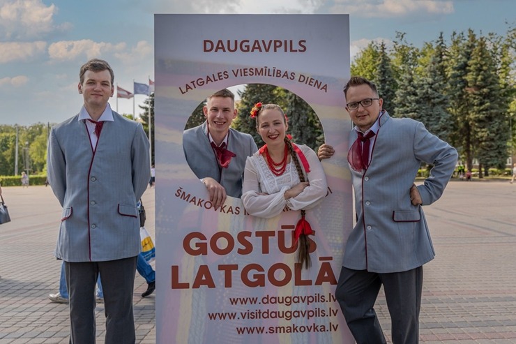 Daugavpilī norisinājās viens no spilgtākajiem šīs vasaras notikumiem - akcija «Gostūs Latgolā» 305034