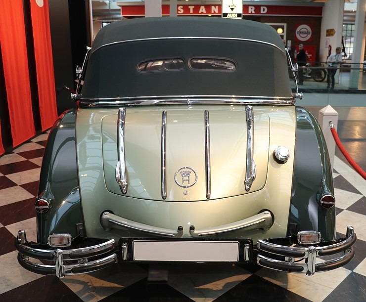 «Audi» zīmola faniem noteikti jāapmeklē muzejs «August Horch Museum Zwickau» Cvikavā 305247