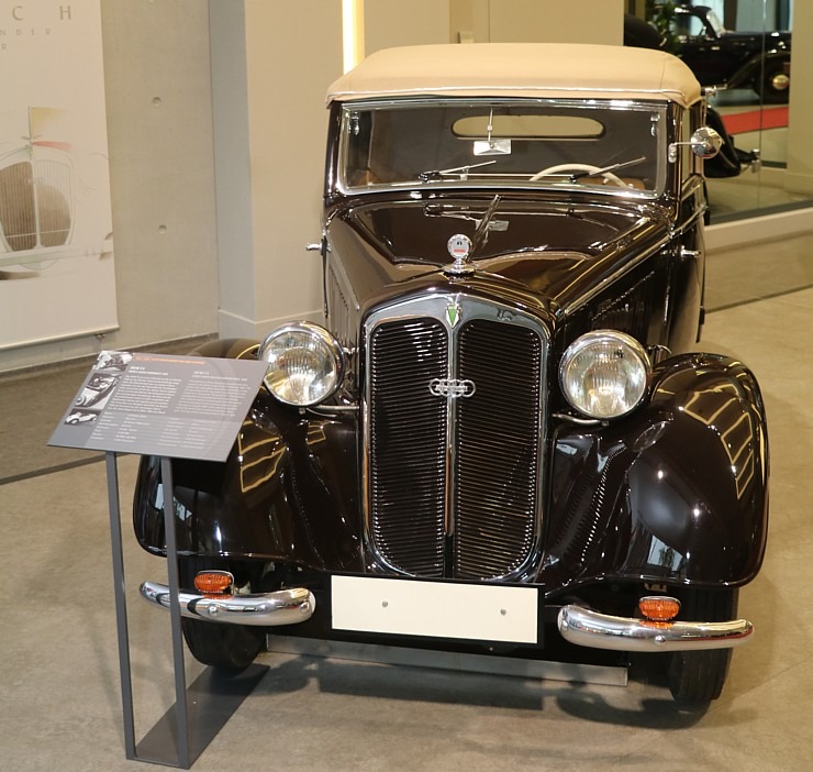 «Audi» zīmola faniem noteikti jāapmeklē muzejs «August Horch Museum Zwickau» Cvikavā 305289