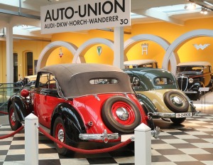 «Audi» zīmola faniem noteikti jāapmeklē muzejs «August Horch Museum Zwickau» Cvikavā 7
