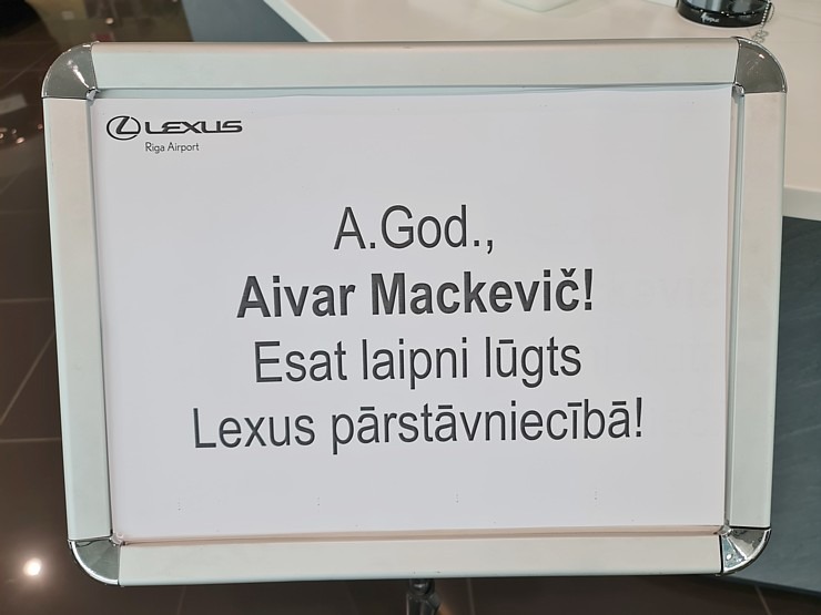 Travelnews.lv apceļo Latviju ar jauno piektās paaudzes «Lexus LS 500h AWD», kas maksā 145 000 eiro Travelnews.lv apceļo Latviju ar jauno piektās paaudzes «Lexus LS 500h AWD», kas maksā 145 000 eiro 305319
