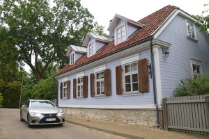 Travelnews.lv apceļo Latviju ar jauno piektās paaudzes «Lexus LS 500h AWD», kas maksā 145 000 eiro 20